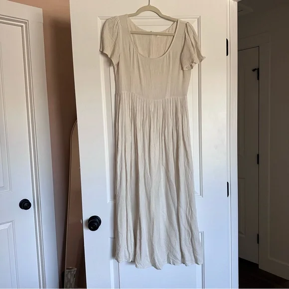 NWOT Christy Dawn scarlet dress in eggshell, petite medium - Picture 4 of 7
